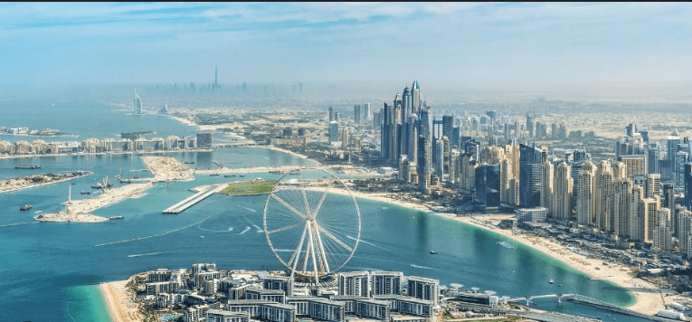 Unveiling Dubai | A Glimpse into the Golden Emirates