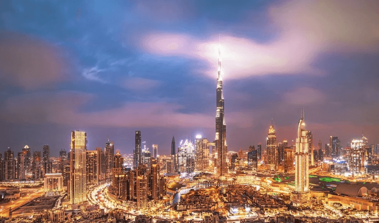 Unveiling Dubai | A Glimpse into the Golden Emirates