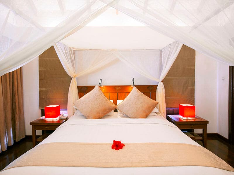 Medhufushi Island Resort: A Serene Escape in the Heart of the Maldives | 1 Night in Beach Villa & 2 Nights in Water Villa
