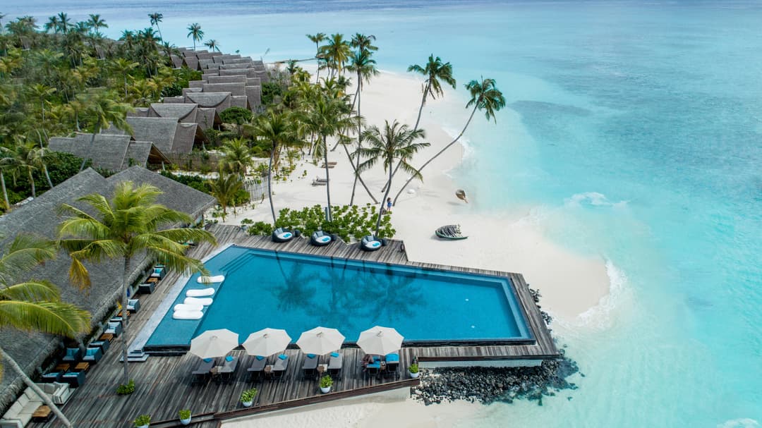 Fushifaru Maldives 4 Night Luxury Honeymoon Package 2026