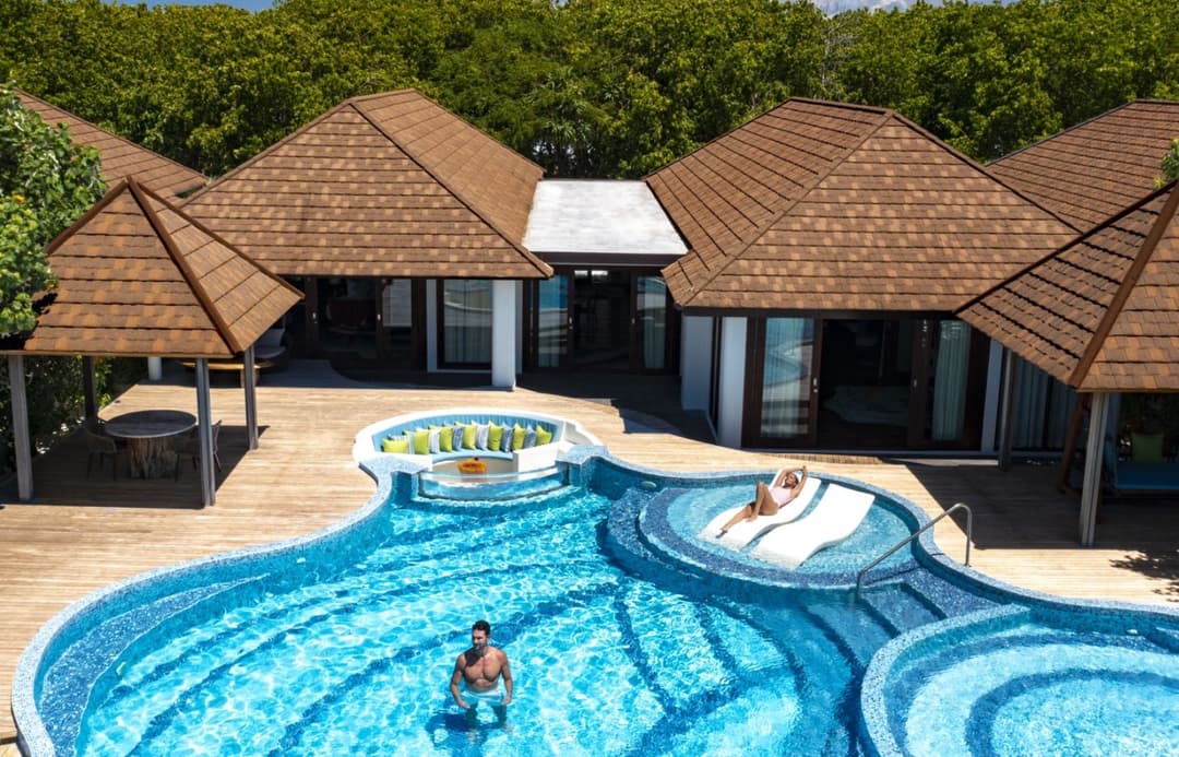 Atmosphere Kanifushi Escape: 2 Nights in a Sunset Beach Villa & 2 Nights in a Water Villa