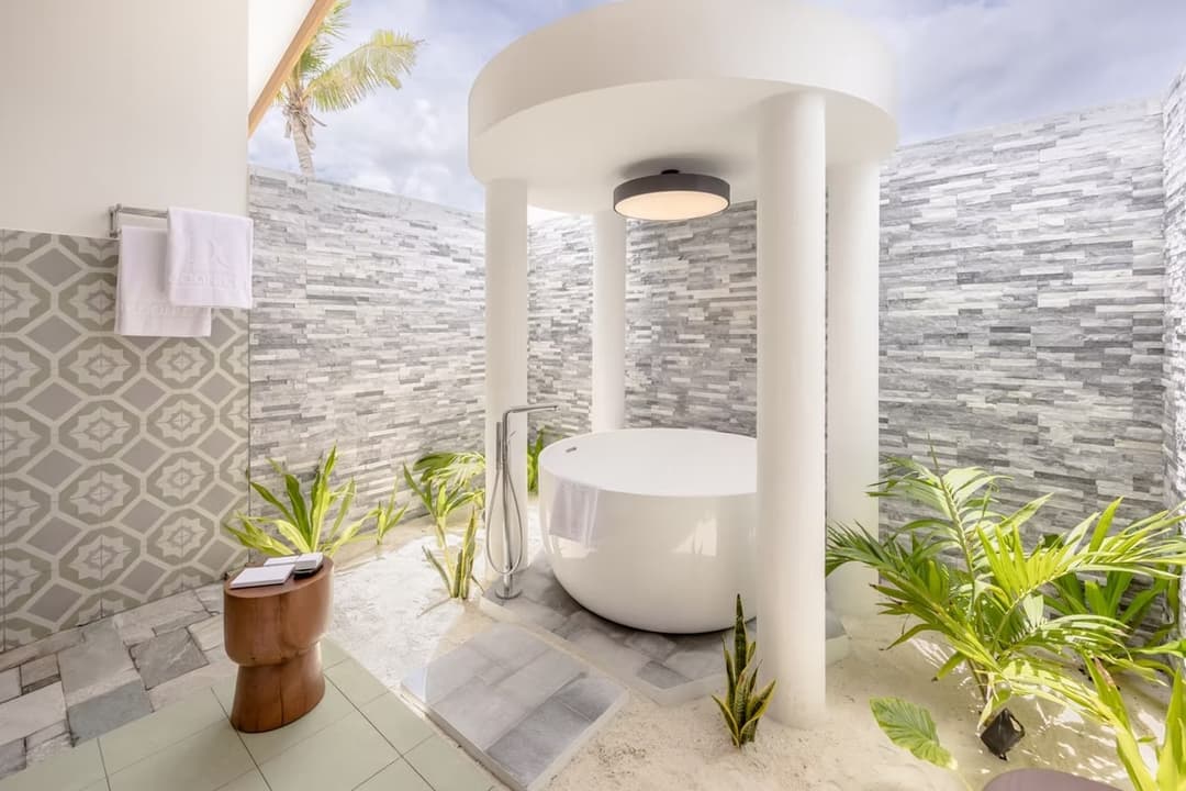 Joy Island Resort | 2 Nights in Beach Villa & 2 Nights in Lagoon Villa