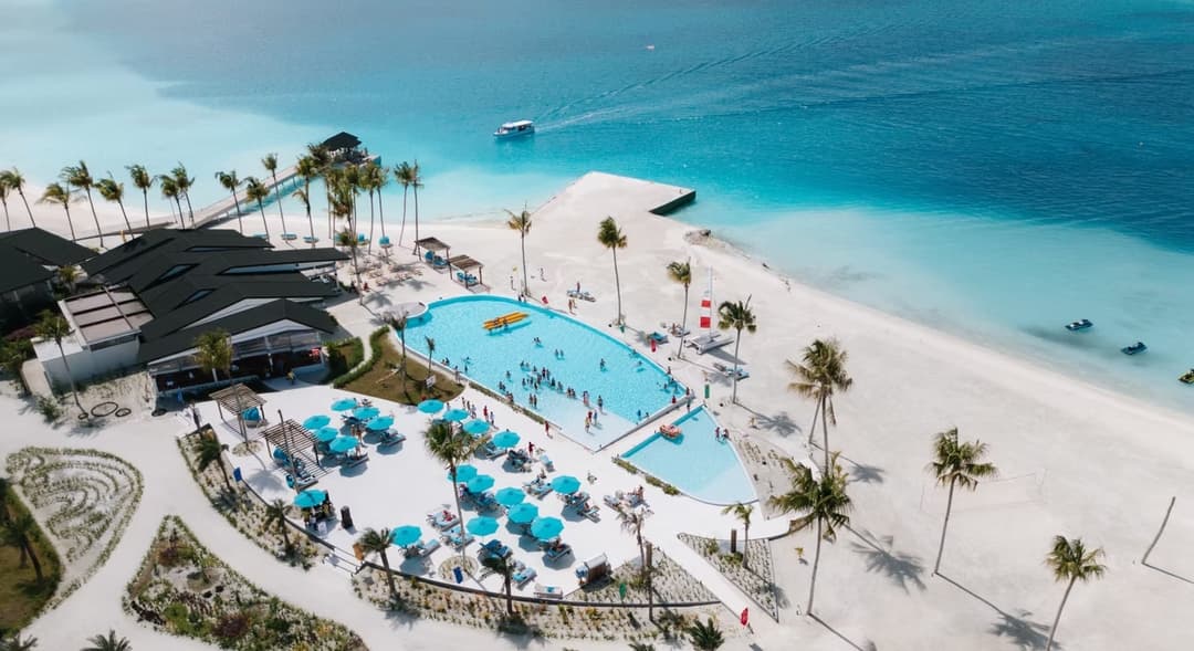 Joy Island Resort | 2 Nights in Beach Villa & 2 Nights in Lagoon Villa