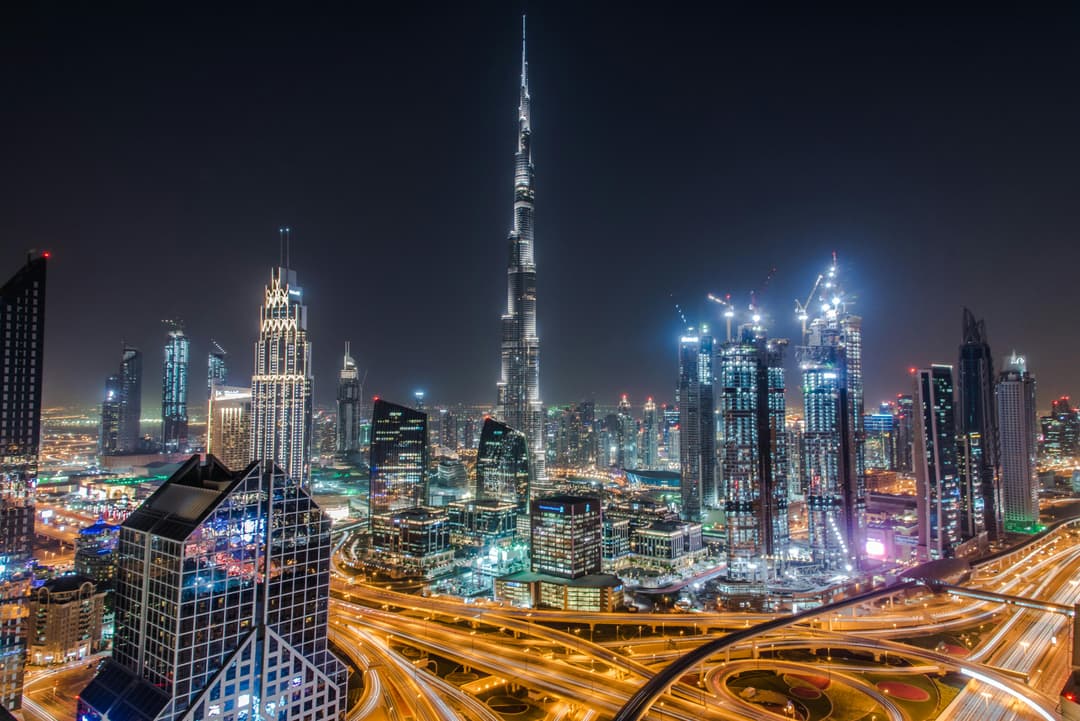 Romantic Escape to Dubai | A Journey of Love Amidst the Dunes