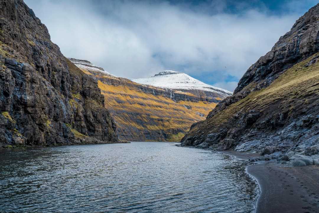 Leh Ladakh Bike Expedition 2026 | Ultimate Adventure Tour