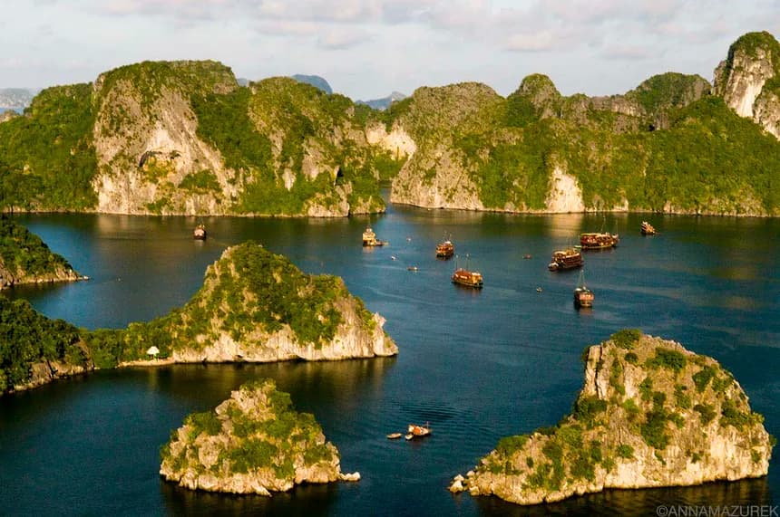 Vietnam 9-Day tour pacakge| Ha Long Bay, Ba Na Hills and Phu Quoc