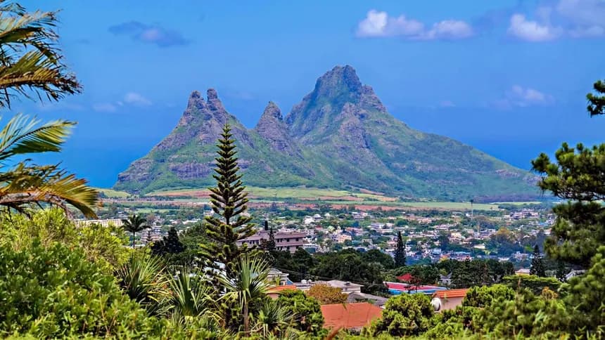 Luxury Mauritius Tour Package with Island Tours, Seaview Stay & Beach Experiences