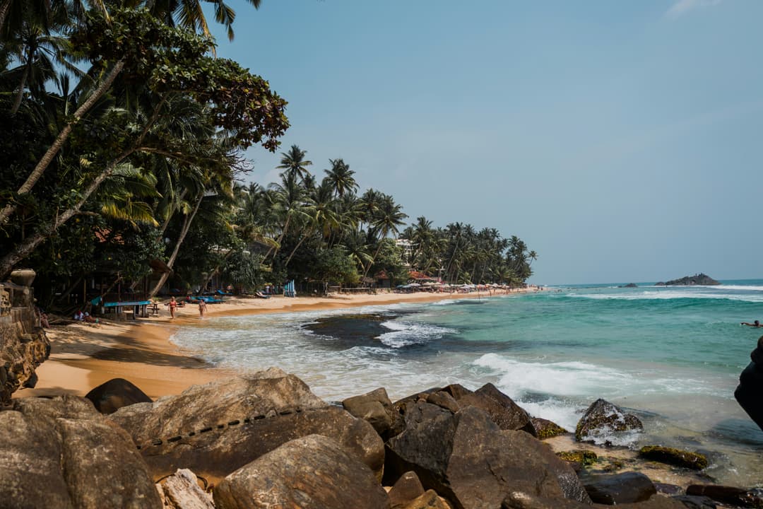 The Island's Essentials: Kandy Culture and Bentota Bliss.