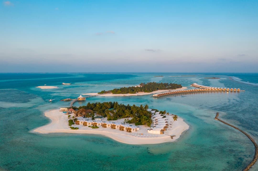 Medhufushi Island Resort | 4-Day Beach And Water Villa Honeymoon
