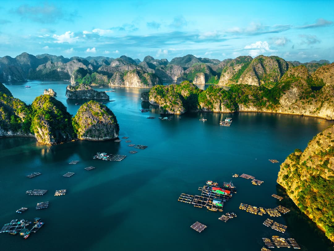 Vietnam Group Tour Package | Hanoi, Phu Quoc & Da Nang