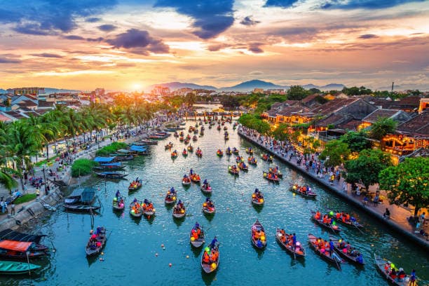Vietnam Summer Tour | 8 Days North to South Journey