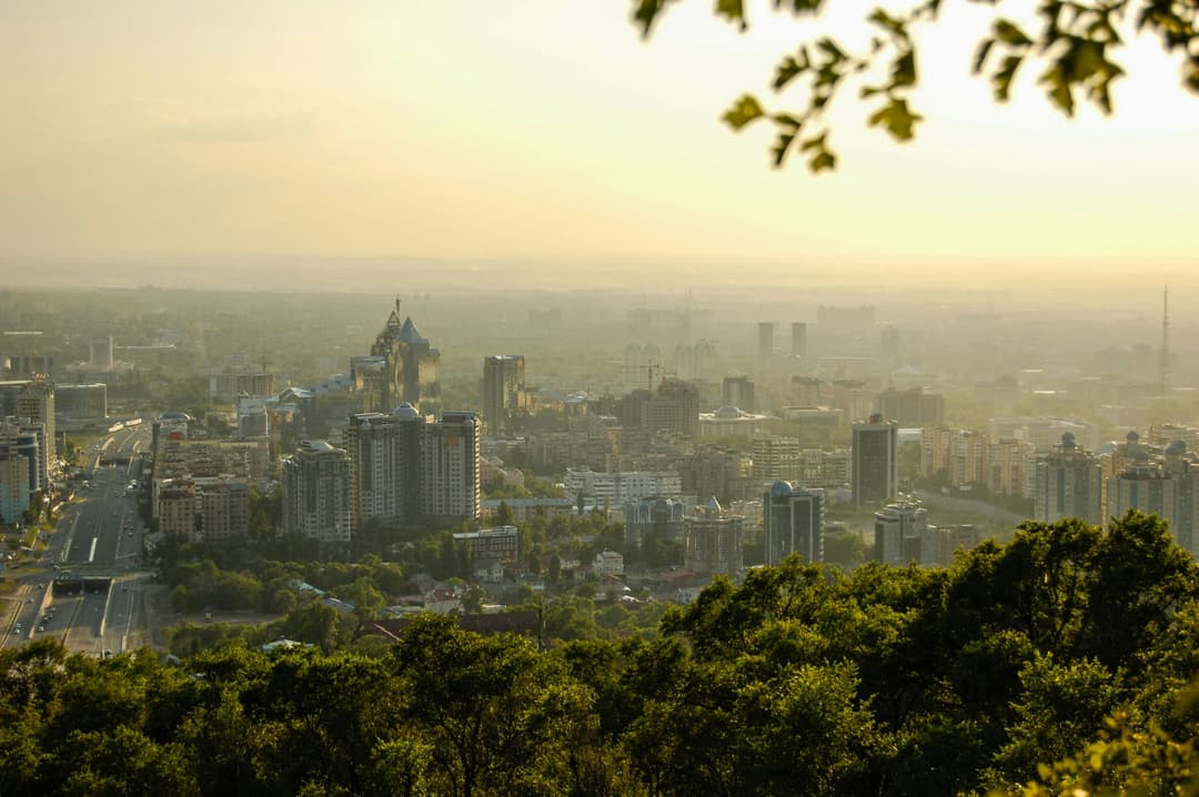 Vietnam Package| Where Ancient Traditions Meet Landscapes