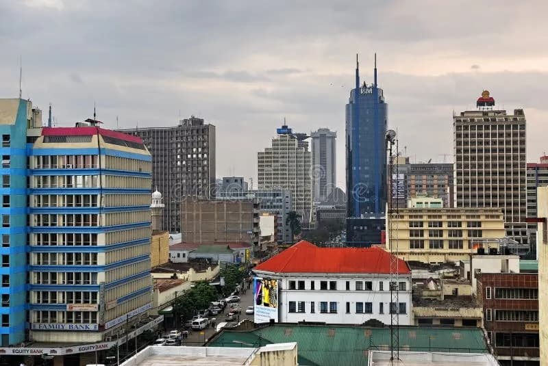 5-Day Kenya Safari: Naivasha, Maasai Mara & Giraffe Centre (Fixed Departure)