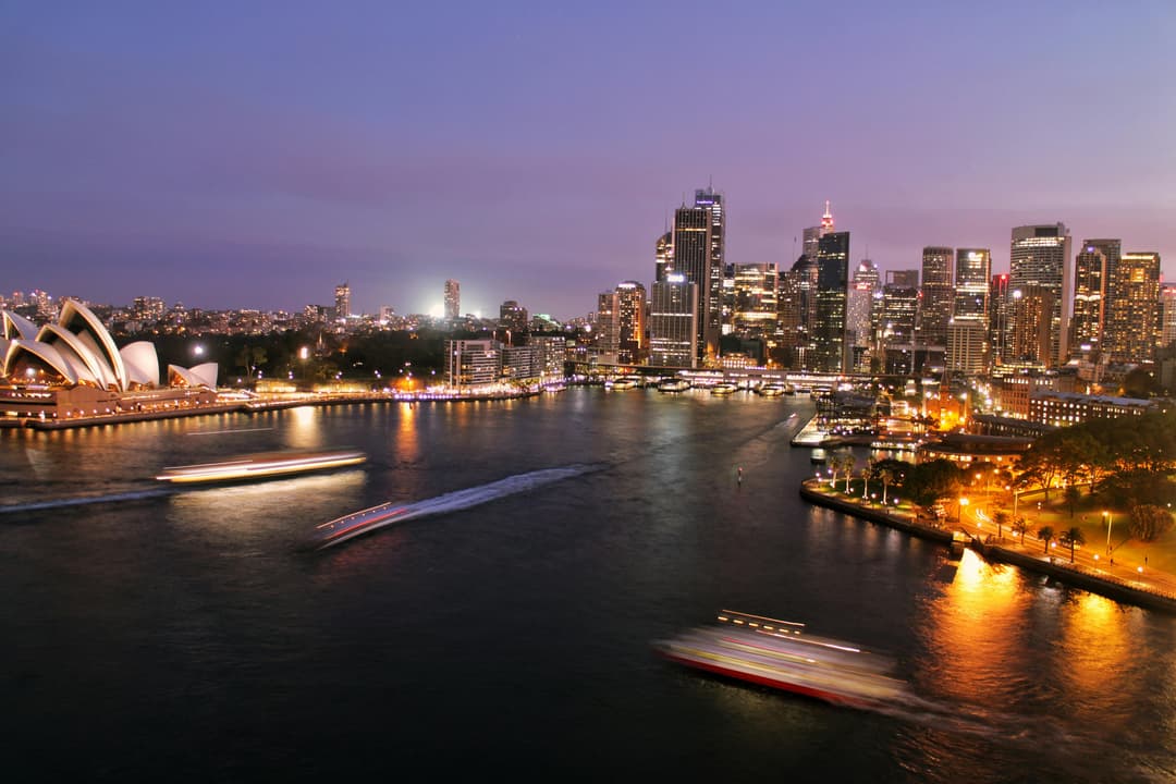 Grand Australia Package: 12 Nights Melbourne, Gold Coast, Cairns & Sydney Tour