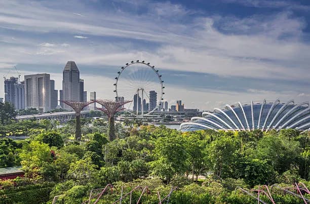 7-Day Singapore Explorer: Universal Studios & Genting Dream Cruise